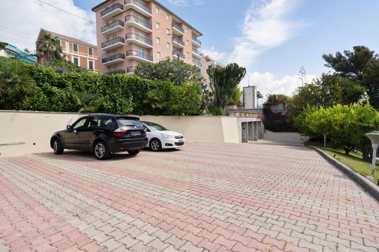 Sanremo Flat With Private Parking And Netflix Lägenhet Exteriör bild