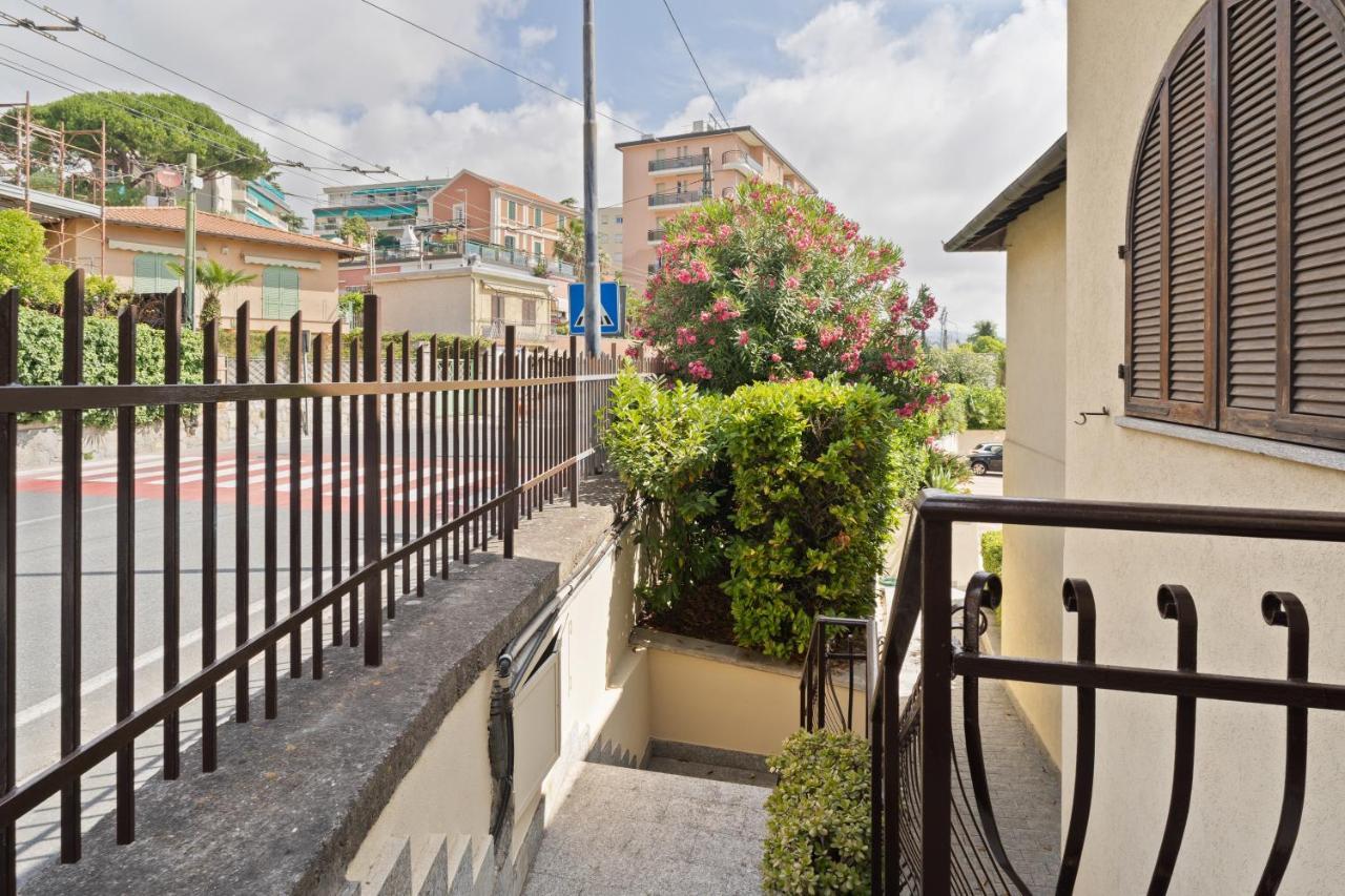 Sanremo Flat With Private Parking And Netflix Lägenhet Exteriör bild