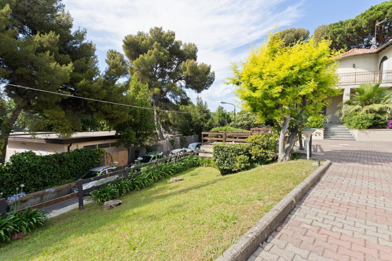 Sanremo Flat With Private Parking And Netflix Lägenhet Exteriör bild